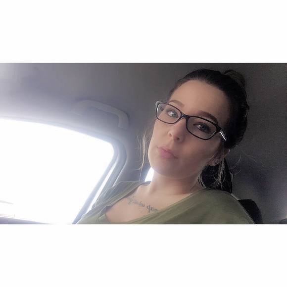 Meet your Posher, Sasha - Picture 1 of 1